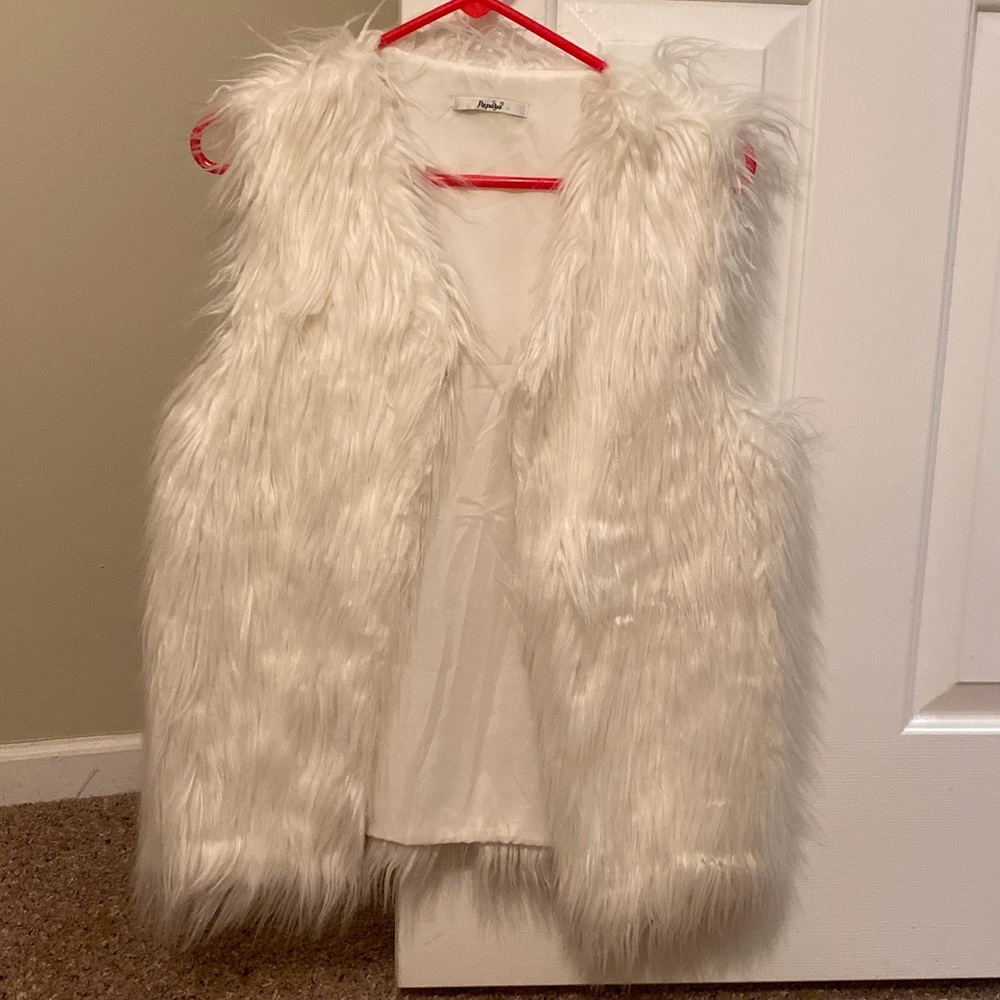 Papaya white faux fur vest